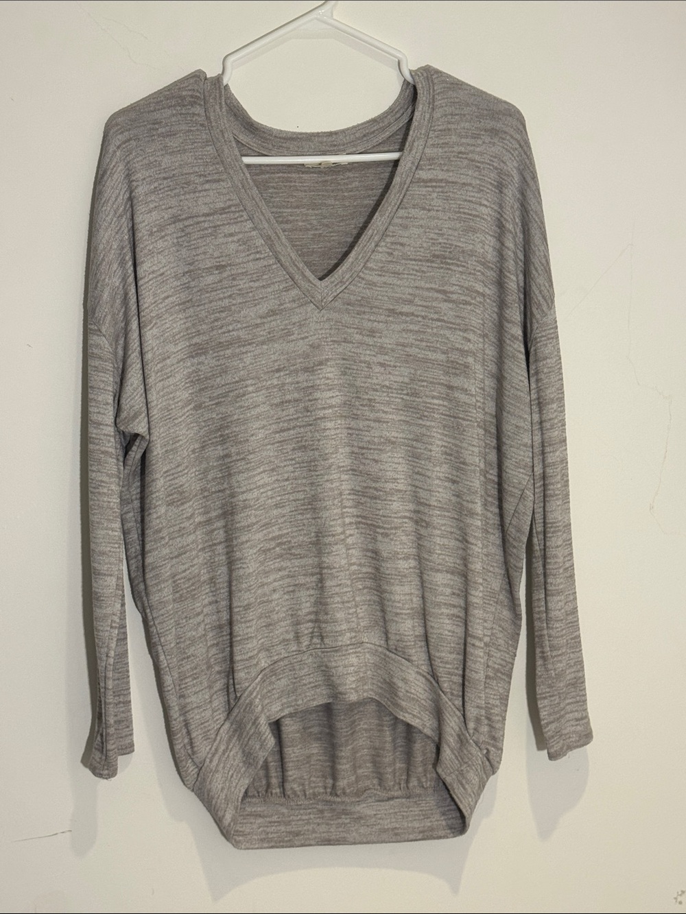 ⭐️ Light Gray/beige V-Neck Women's Sweater oversized